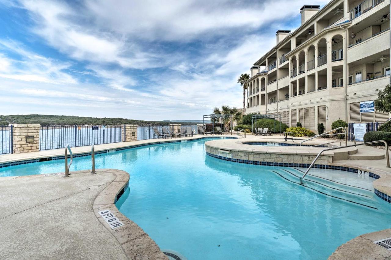 Lakefront Lago Vista Condo With Resort Amenities! Kültér fotó