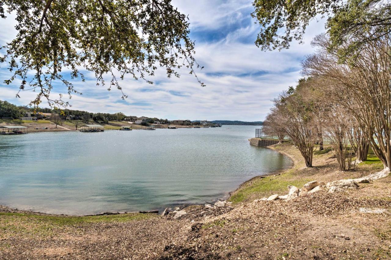 Lakefront Lago Vista Condo With Resort Amenities! Kültér fotó