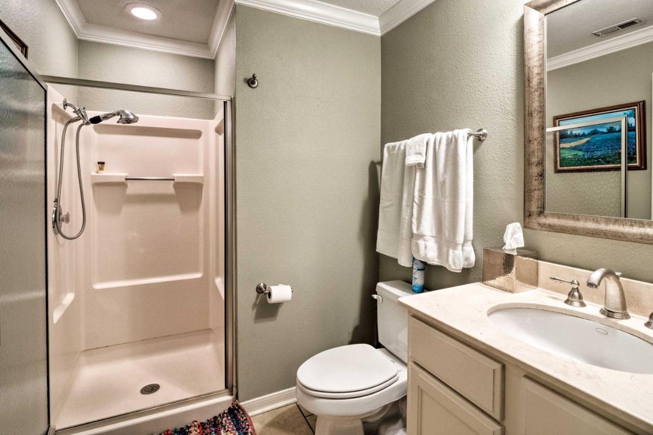 Lakefront Lago Vista Condo With Resort Amenities! Kültér fotó